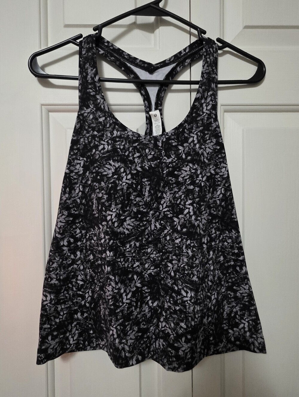 Lululemon Cool Racerback Tank Top *Nulu Size 12 Floral